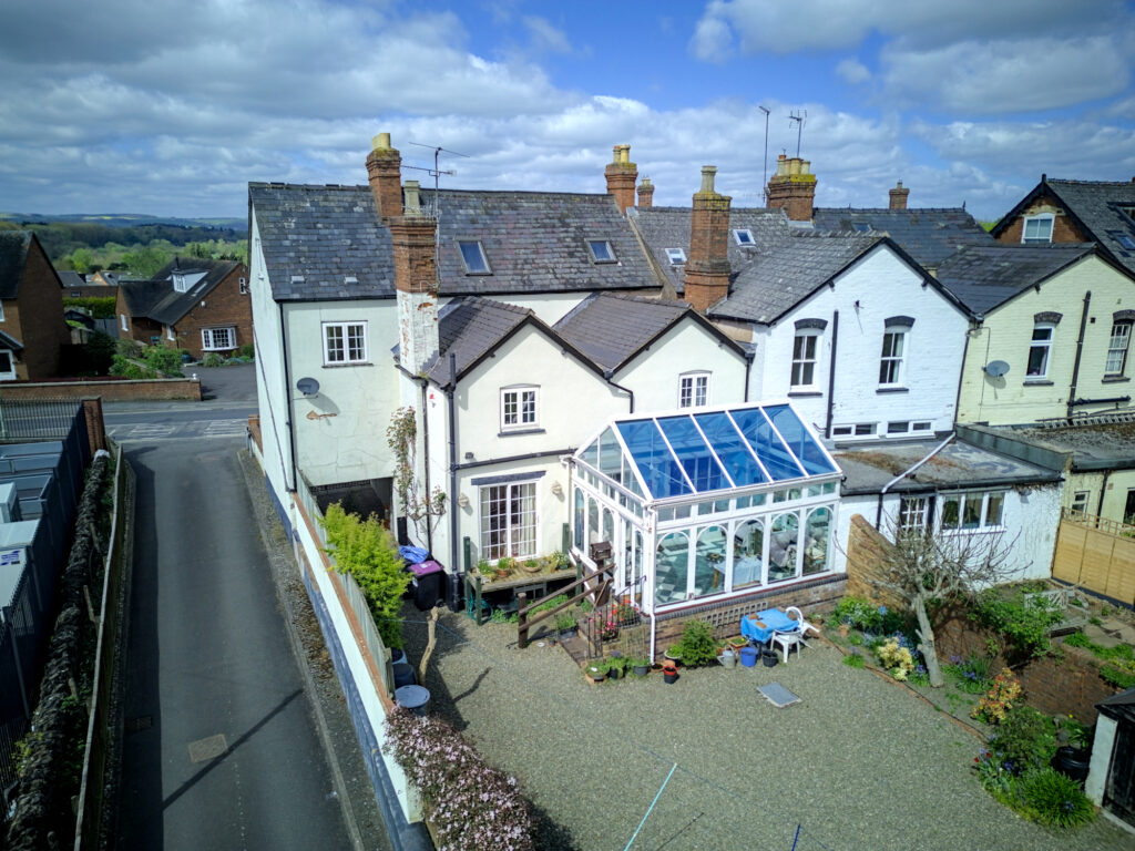 Ludlow Victorian four bedroom townhouse with further scope