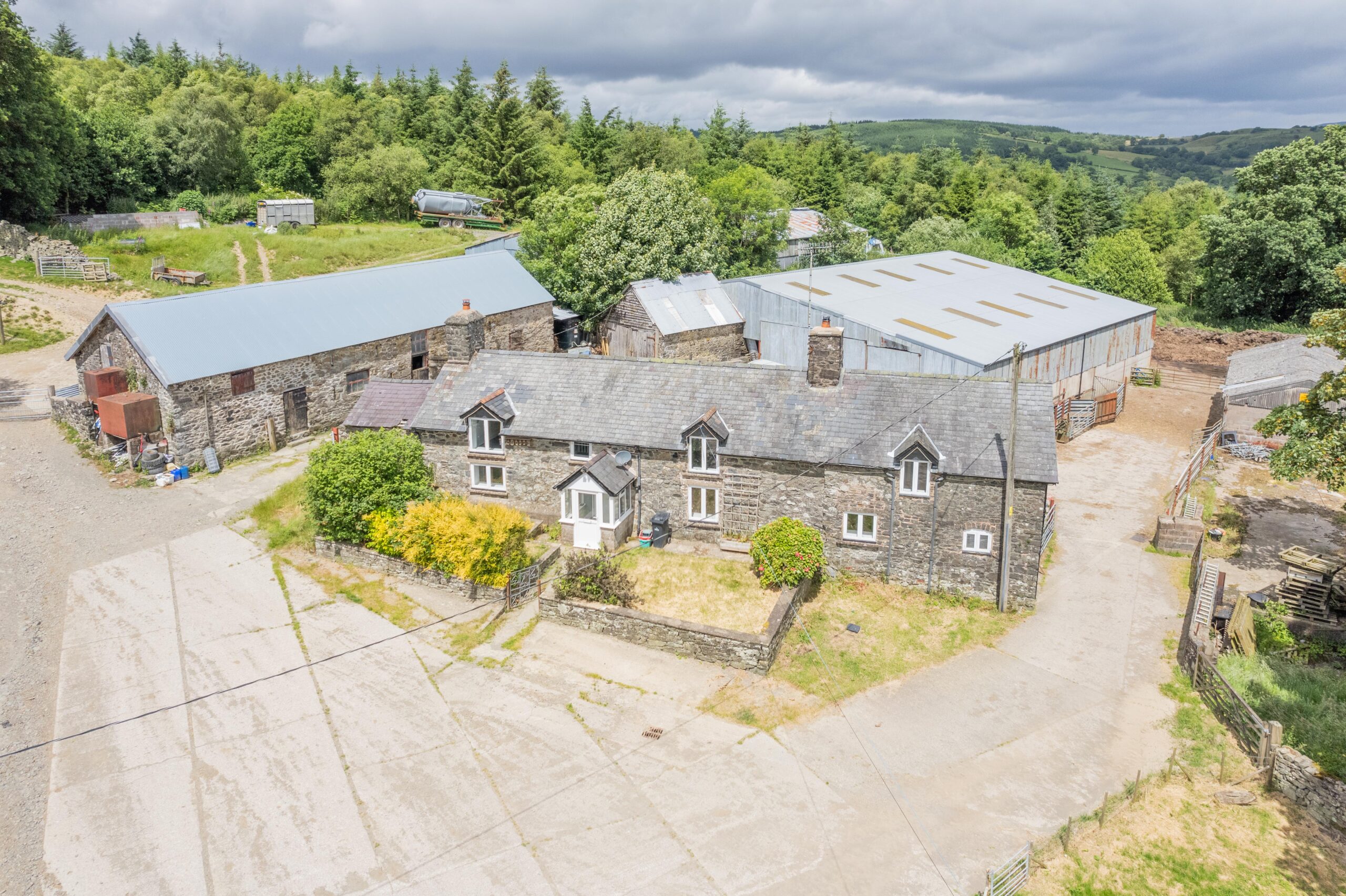 Mid Wales farms with flexible land options