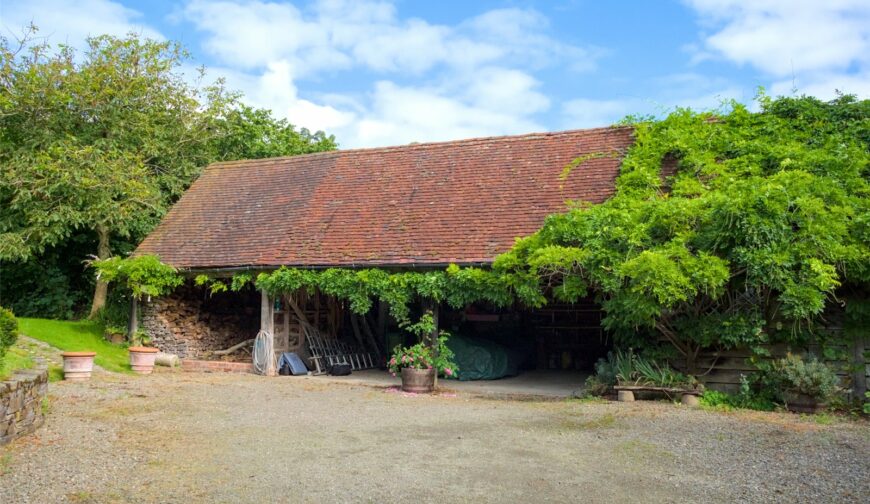 Cwm Cottage, Clunton - Picture No. 56