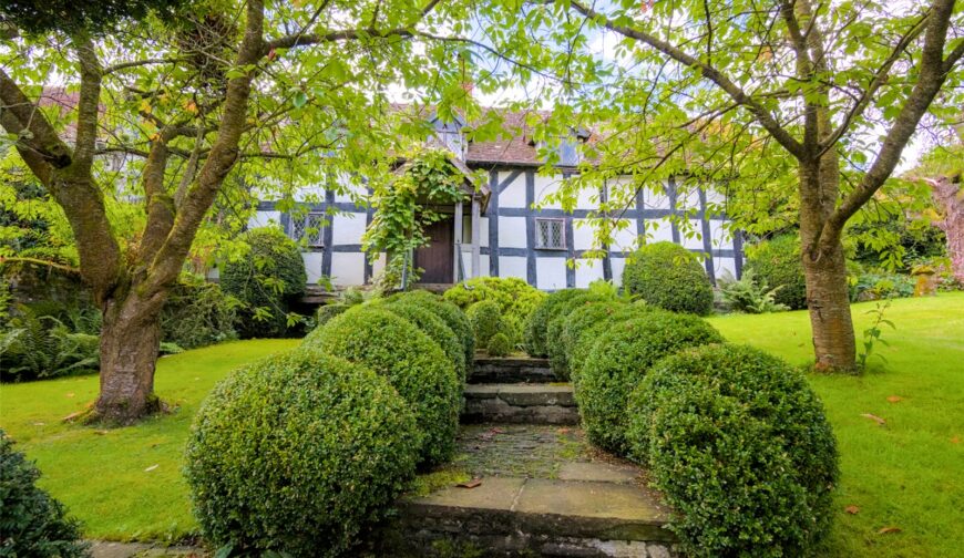 Cwm Cottage, Clunton - Picture No. 64