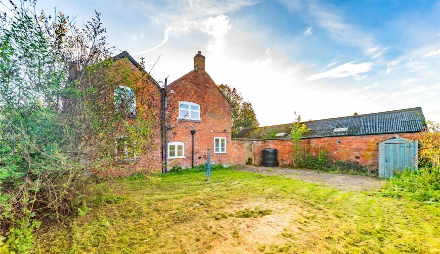 Offley Hay Farm House, Offley Hay - Picture No. 25