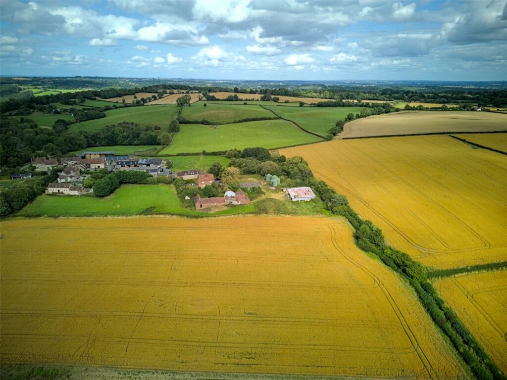 Wyke Farm Barns, Wyke - Picture No. 14