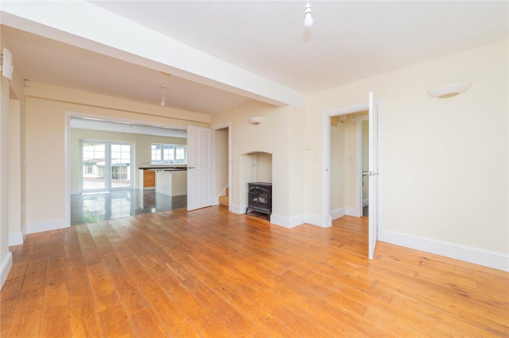 2 Robertsford Cottage - Dinning Room