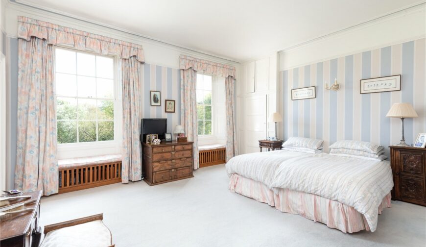 Fron Heulog, Llandderfel - Master Bedroom