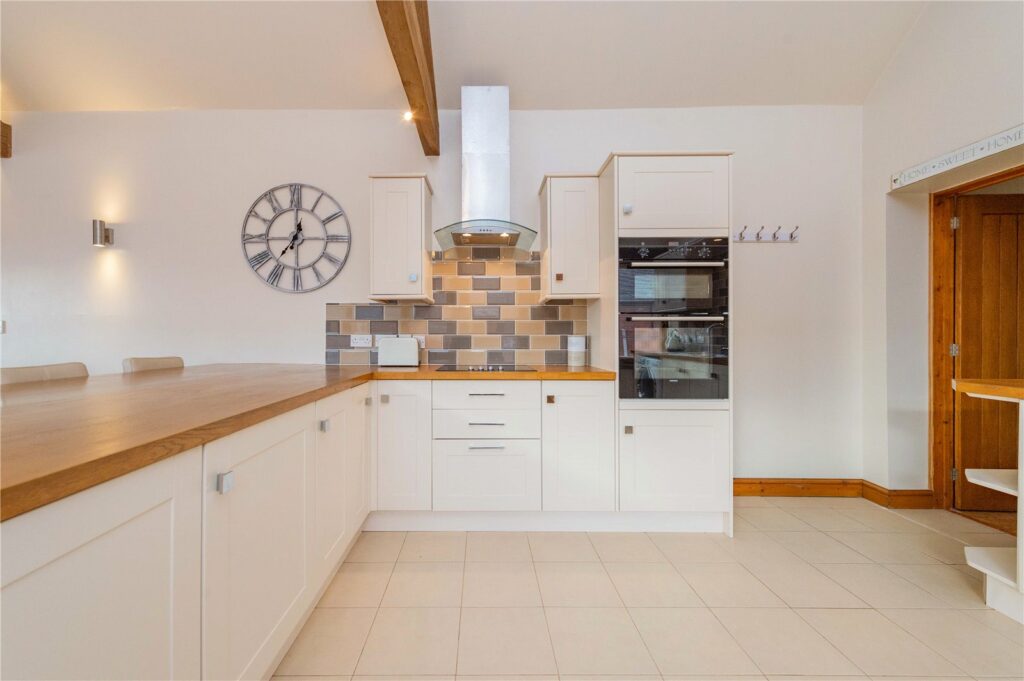 The Hay Barn At Sowbath, Moreton Mill - Kitchen Island