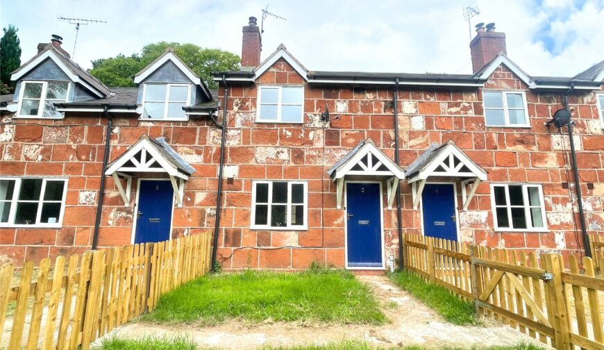 5 The Cottages, Hopton - 1