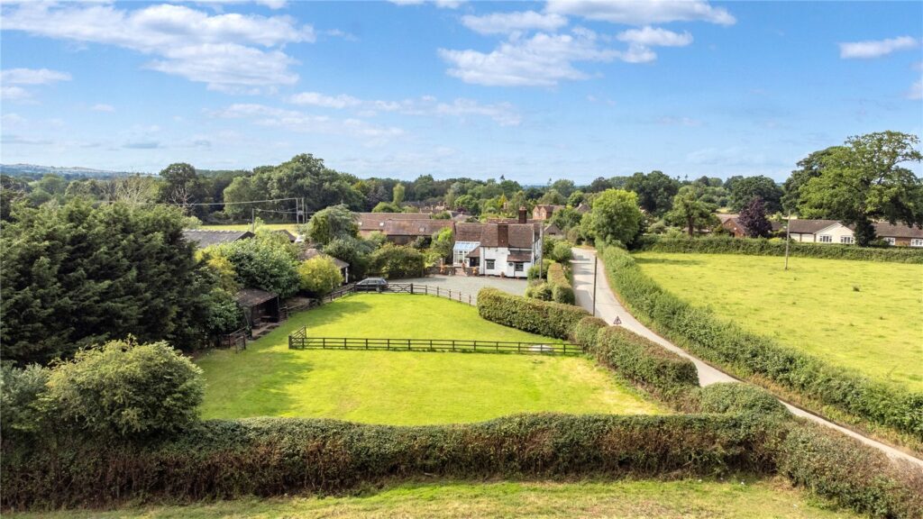 Upper House, Longnor - Picture No. 17