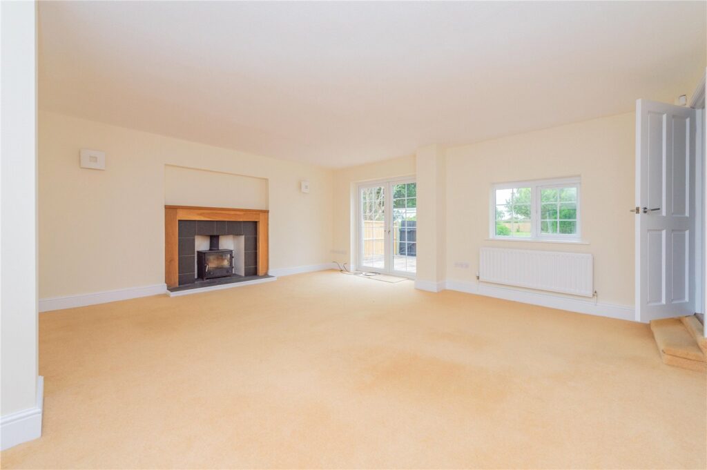 2 Robertsford Cottage - Living Room