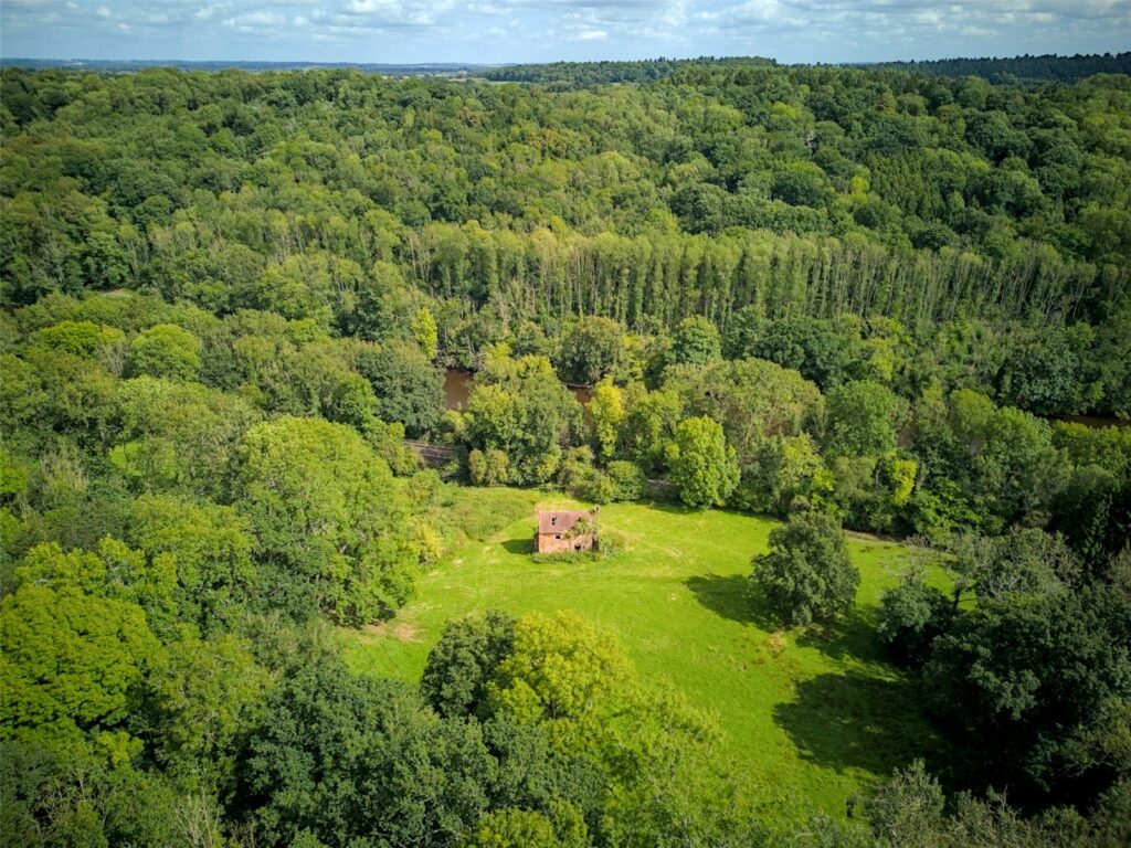 Stanbourne House  Cottage, Apley - Picture No. 07