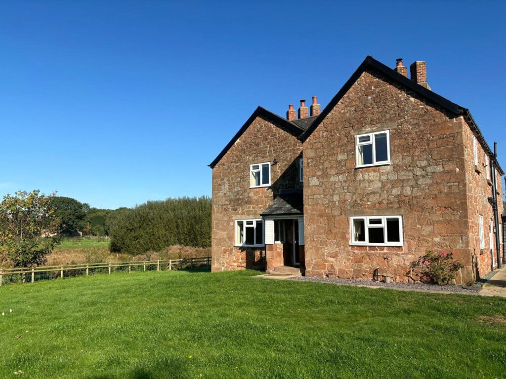 Tedsmore Farmhouse South, Haughton - Picture No. 11