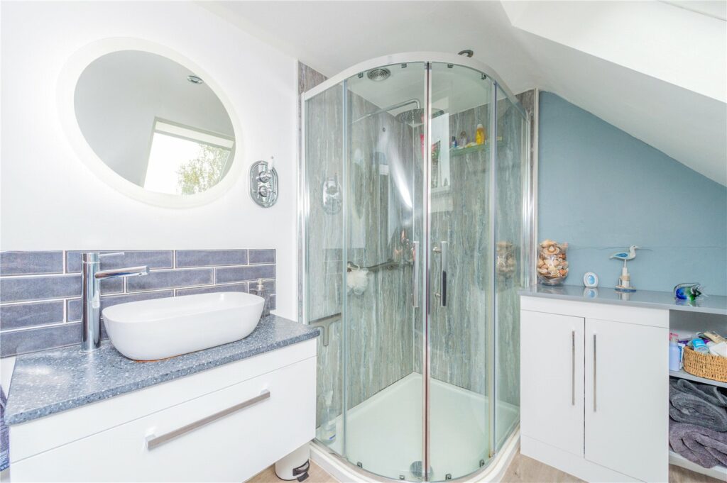 Ivy Lodge, Weston - Ensuite