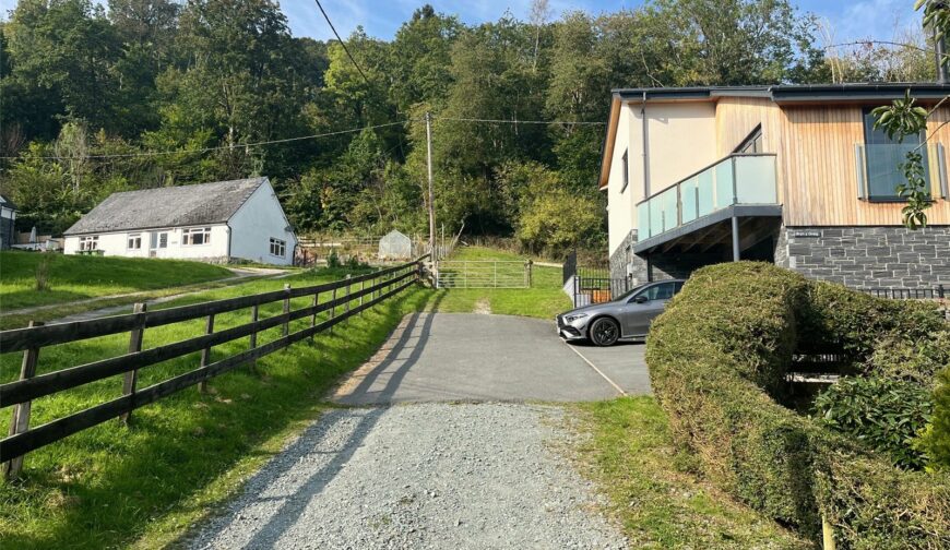 Land North Side Of Bryn Y Graig, Quarry Road - 2